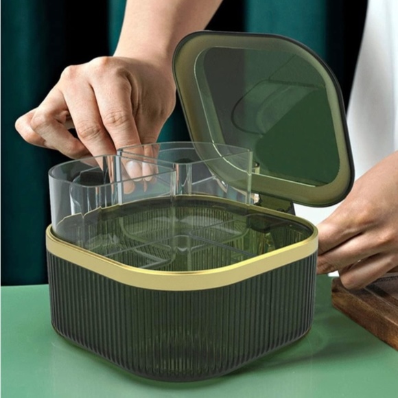 Spice Container - Picture 3 of 9